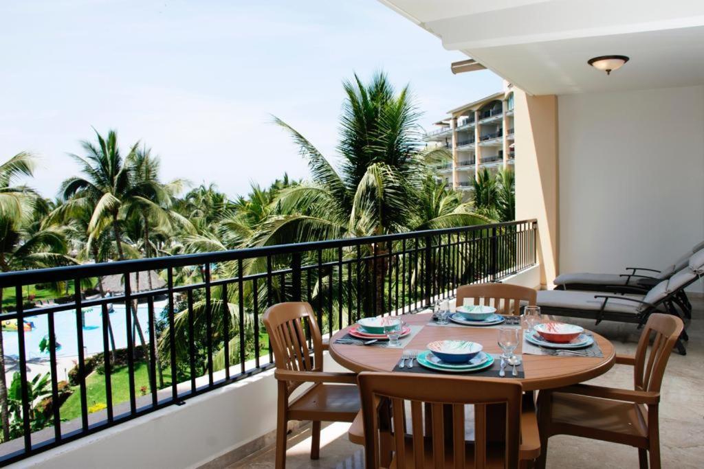 2 Bed 2 Bath, plus one den at Playa Royale Condo 3508, Free WIFI 2 Bed 2 Bath, plus one den at Playa Royale Condo 3508, Free WIFI