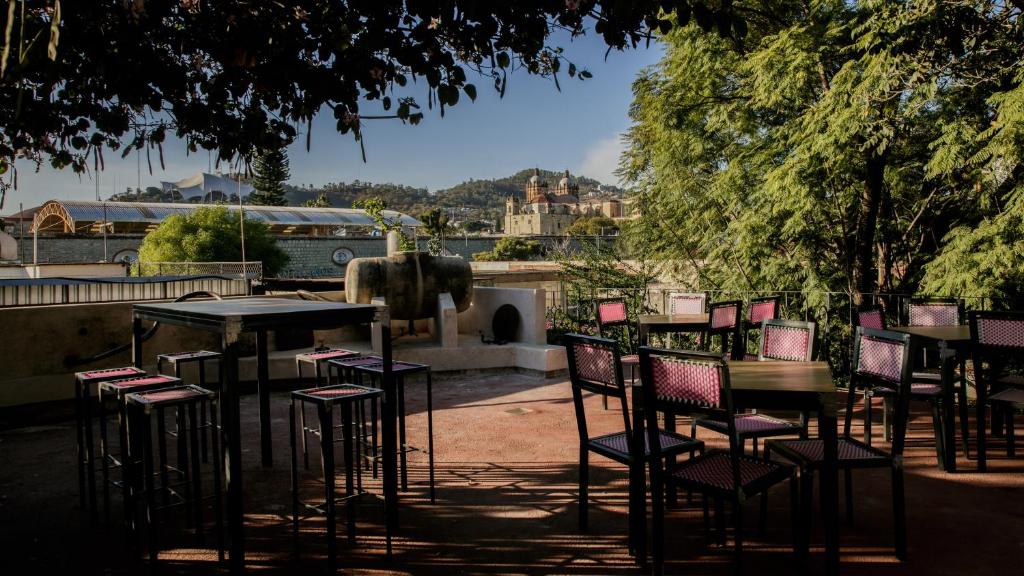 Agrado Guest House