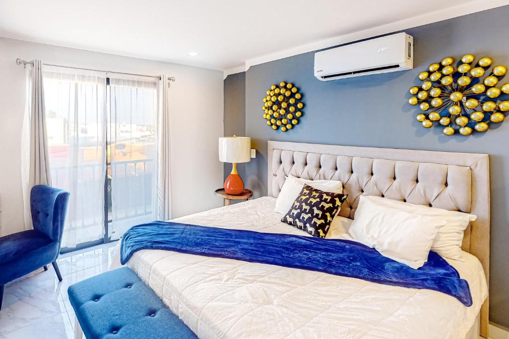 Alina 203a @ Morgan Residences