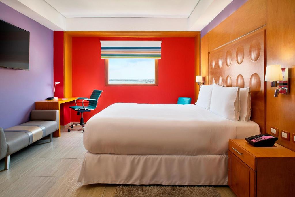 Aloft Cancun