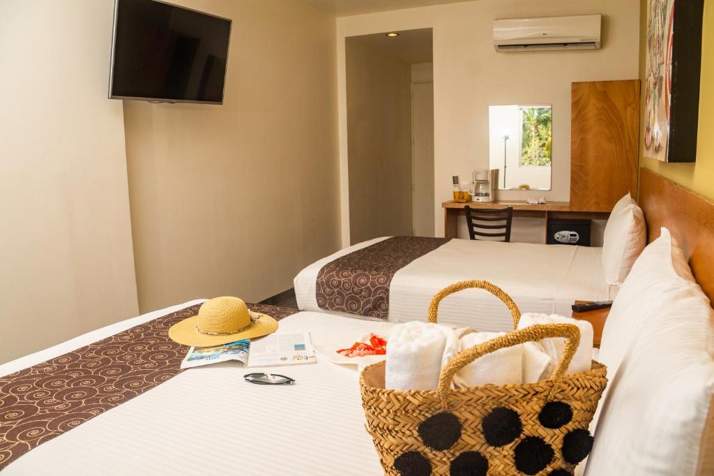 AM Hotel y Plaza AM Hotel y Plaza