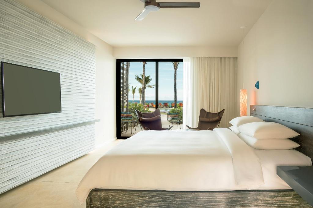 Andaz Mayakoba All Inclusive