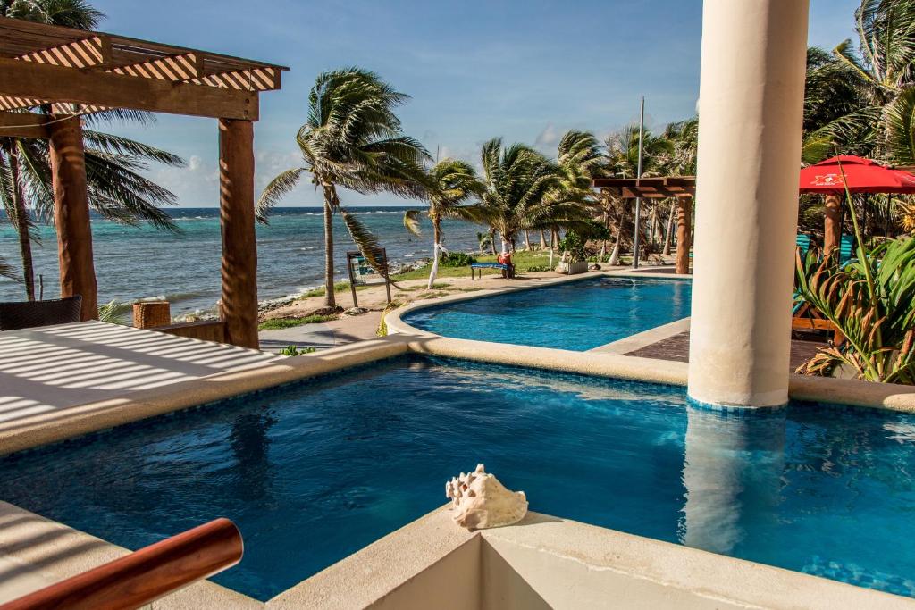 Aquastar Hotel & Apartments