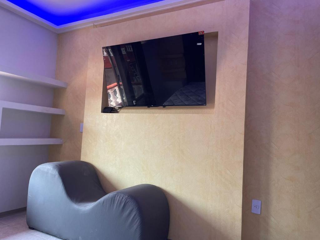 AUTO HOTEl MONTE CARLO