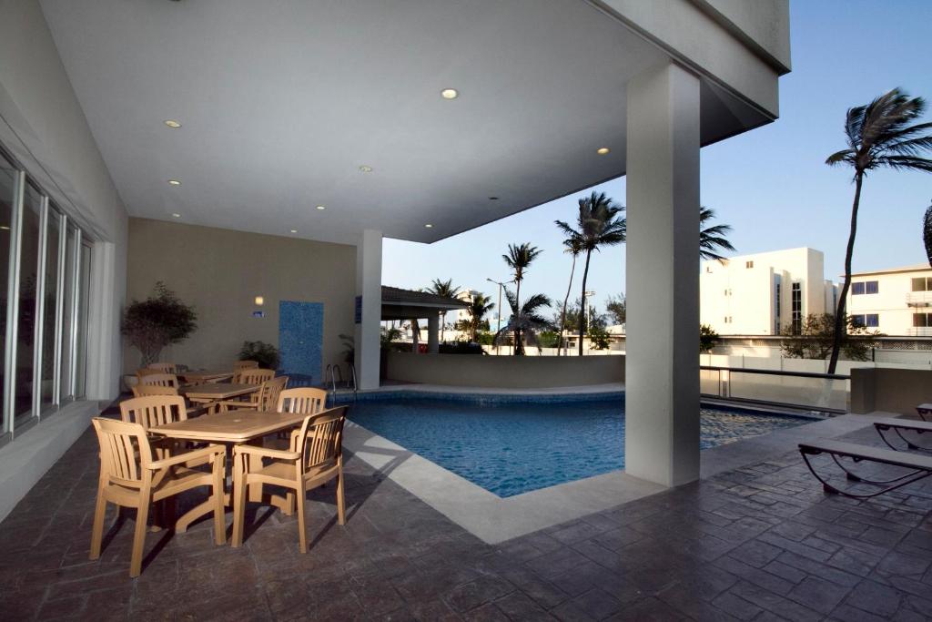Balaju Hotel & Suites