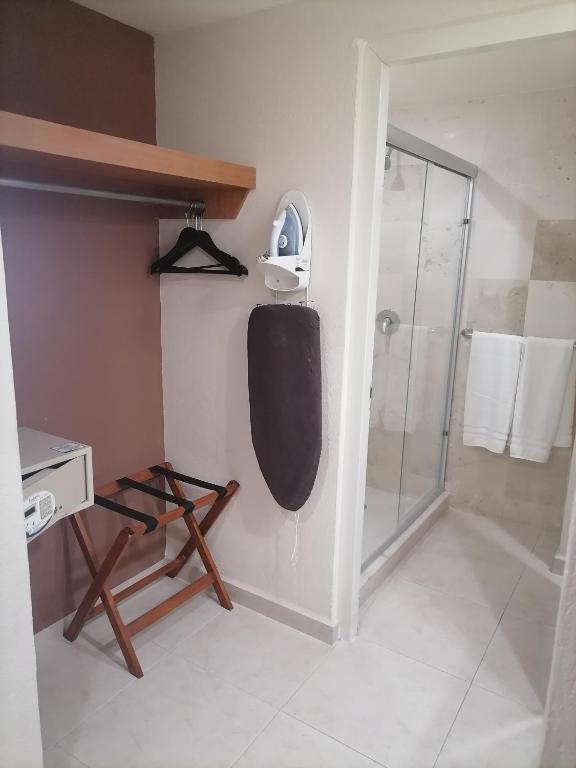 Balaju Hotel & Suites
