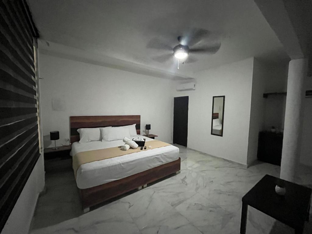 BALAM Playa – 15Th Ave BALAM Playa - 15Th Ave