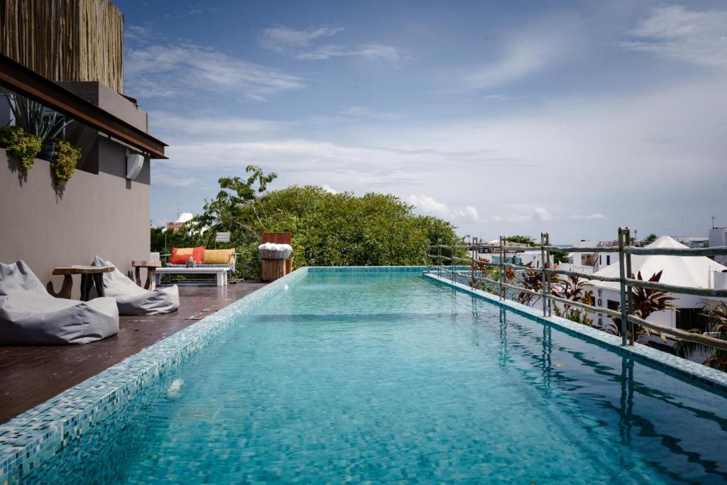 Be Playa Hotel Boutique & Rooftop Bar