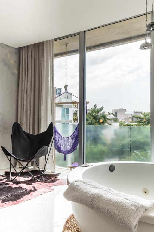 Be Playa Hotel Boutique & Rooftop Bar