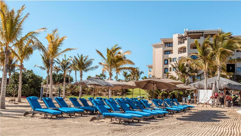 Beachfront Luxury Studio in Exclusive Diamante Cabo San Lucas Golf Resort Beachfront Luxury Studio in Exclusive Diamante Cabo San Lucas Golf Resort