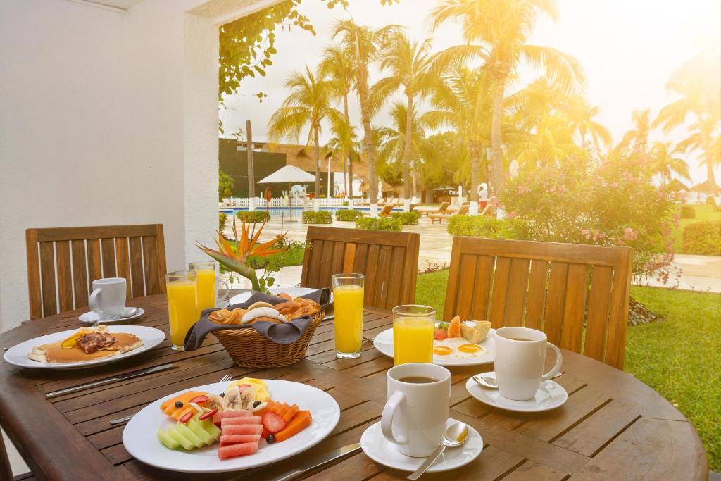 Beachscape Kin Ha Villas & Suites