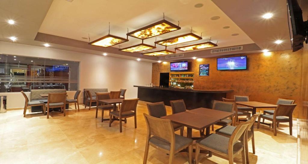 Bluu Hotel Aeropuerto Monclova-Frontera Bluu Hotel Aeropuerto Monclova-Frontera