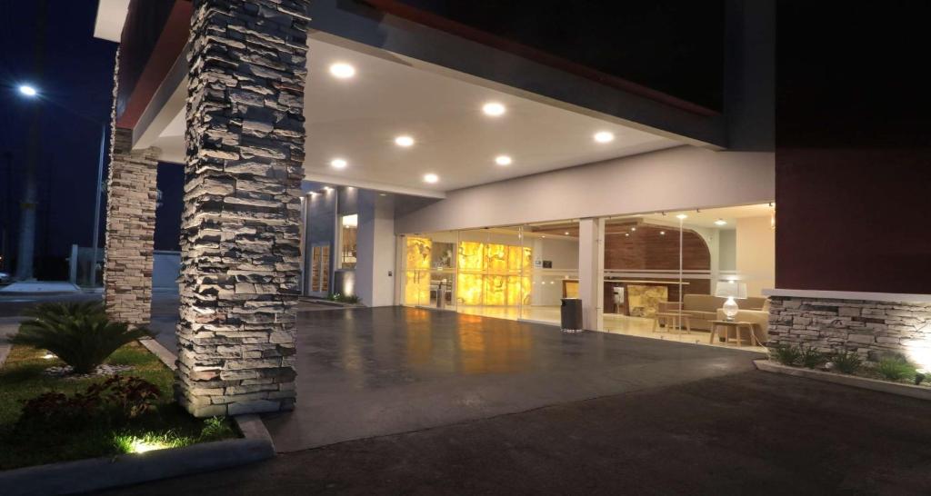 Bluu Hotel Aeropuerto Monclova-Frontera Bluu Hotel Aeropuerto Monclova-Frontera