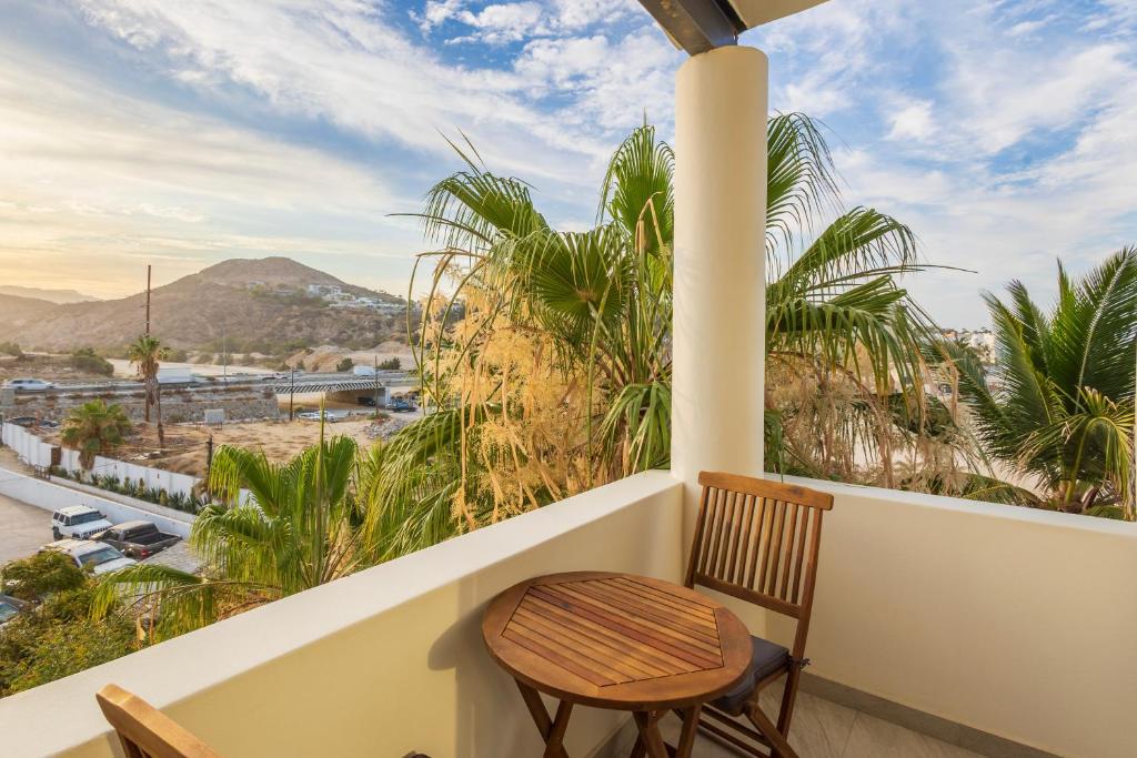Cabo Break Hotel Cabo Break Hotel