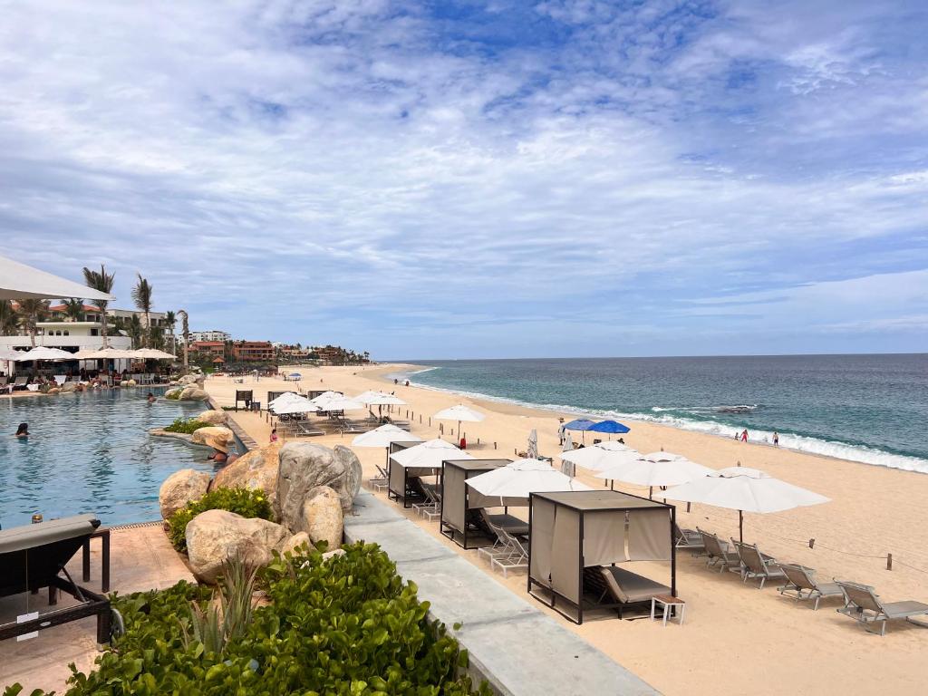 Cabo Xmas! 2bd Elite Beach Front Resort (Dec23-30) Cabo Xmas! 2bd Elite Beach Front Resort (Dec23-30)