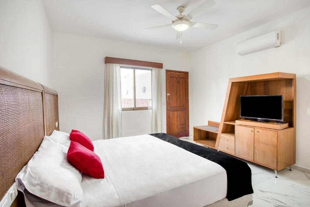 Capital O Hotel Yukon