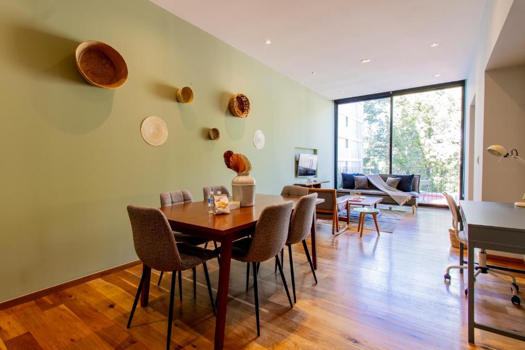 Capitalia - Luxury Apartments - Temístocles 40