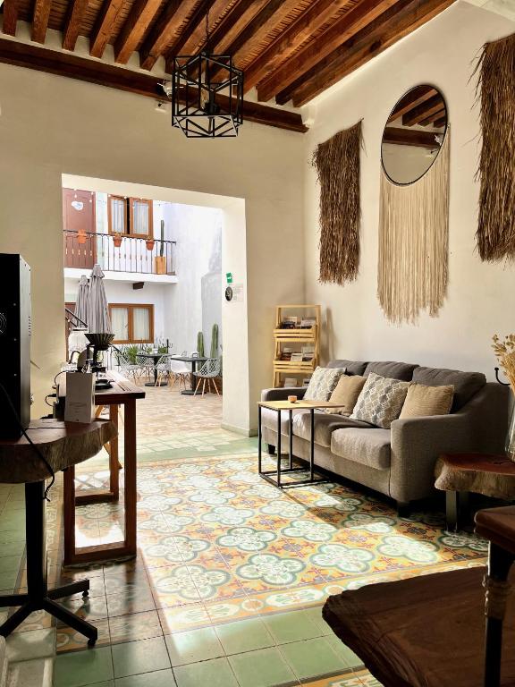 Casa 14 Concept House