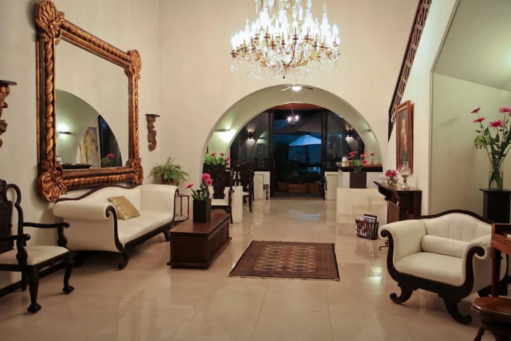 Casa Madonna La Providence
