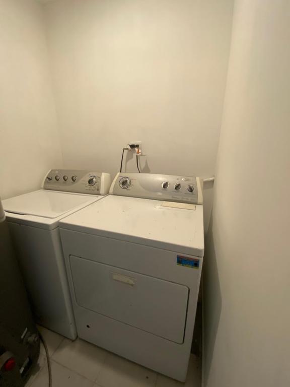 Casa moderna equipada como hotel habitación 5