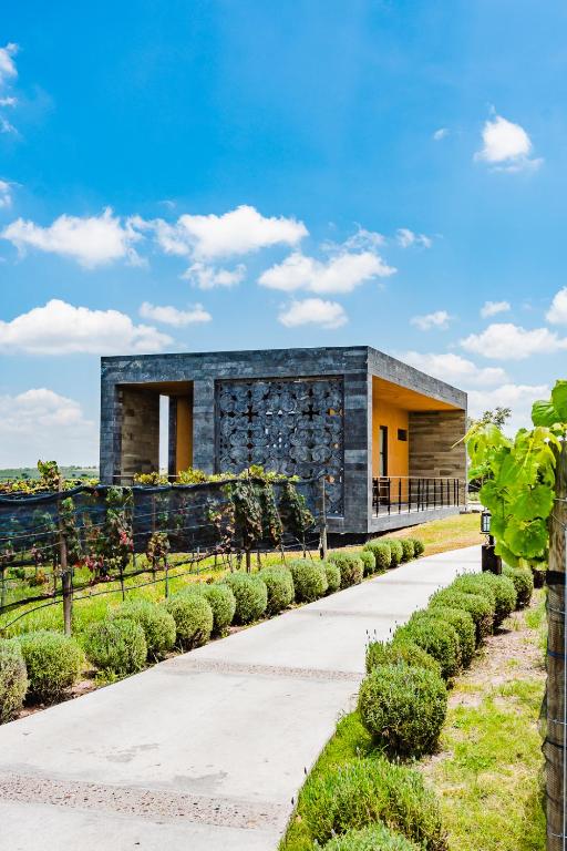 Casa Raíces Hotel Luxury & Viñedo Casa Raíces Hotel Luxury & Viñedo