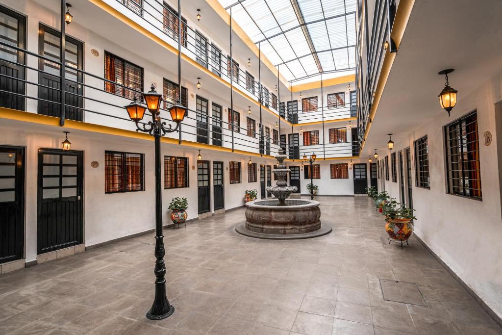 Cinco de Mayo Hotel Cinco de Mayo Hotel