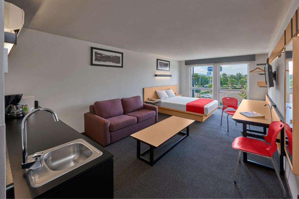 City Express by Marriott Queretaro Jurica