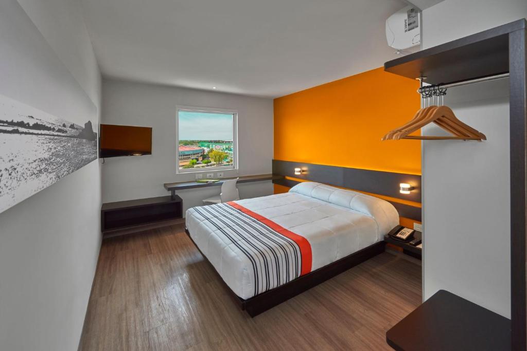 City Express Junior by Marriott Ciudad de México Sullivan