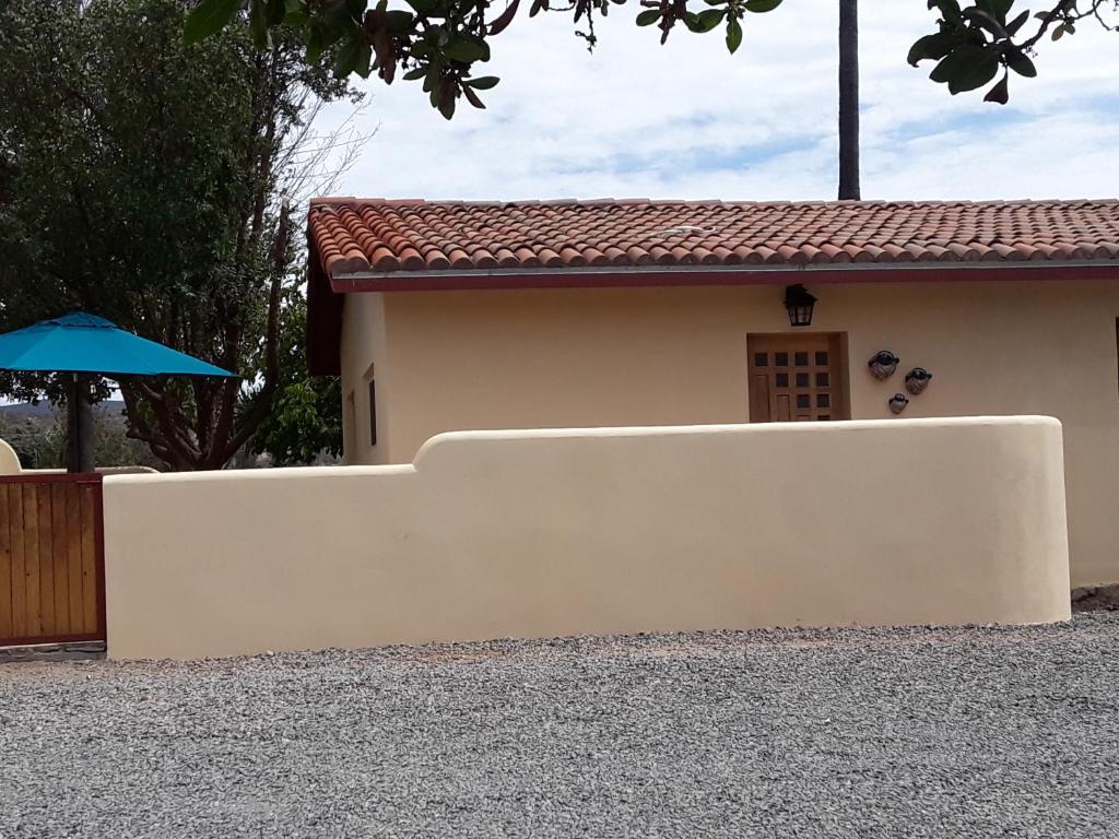 Clos Benoit, A Vineyard Inn