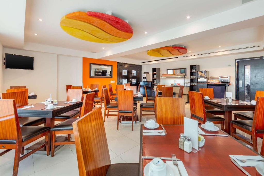 Comfort Inn Cancún Aeropuerto