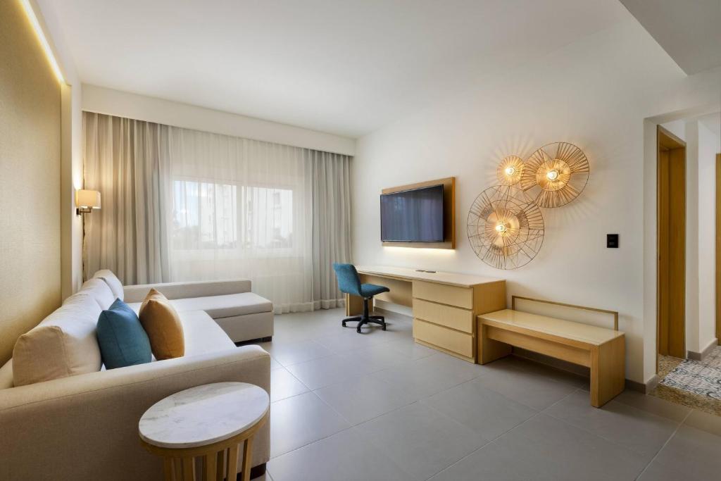 Courtyard by Marriott Cancun Airport Courtyard by Marriott Cancun Airport
