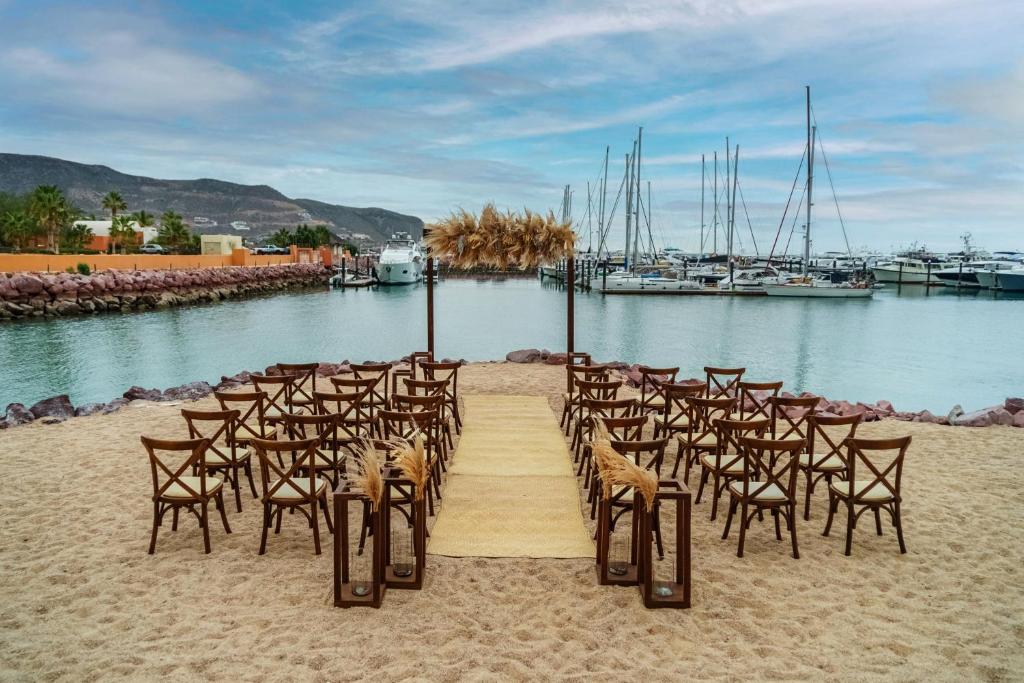 Courtyard by Marriott La Paz Baja California Sur Courtyard by Marriott La Paz Baja California Sur