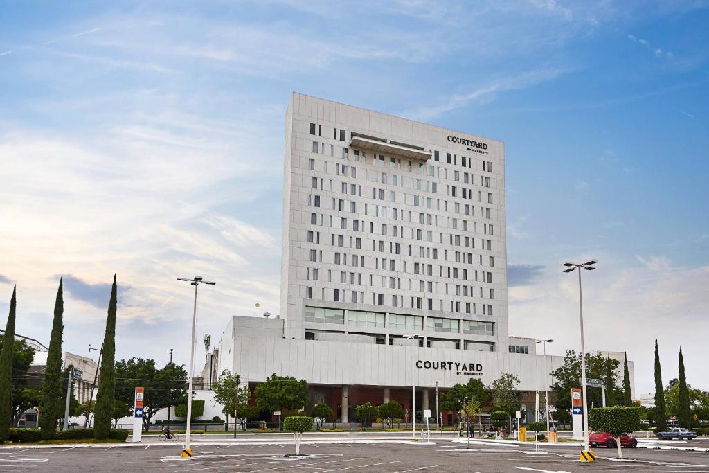 Courtyard by Marriott Leon at The Poliforum Courtyard by Marriott Leon at The Poliforum