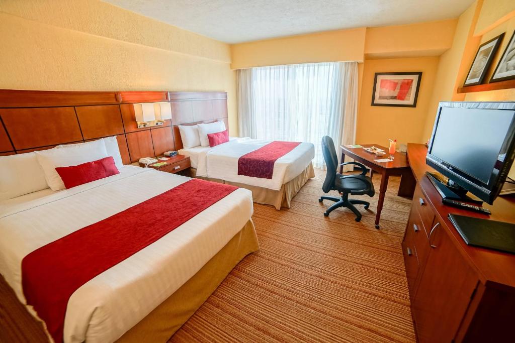 Courtyard by Marriott Puebla Las Animas