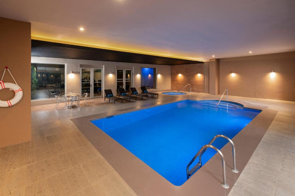 Courtyard by Marriott San Luis Potosi Courtyard by Marriott San Luis Potosi