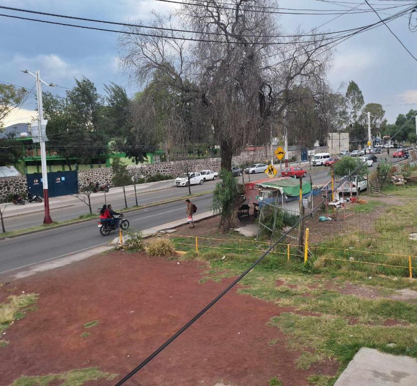 Cuartos En Pie de Carretera
