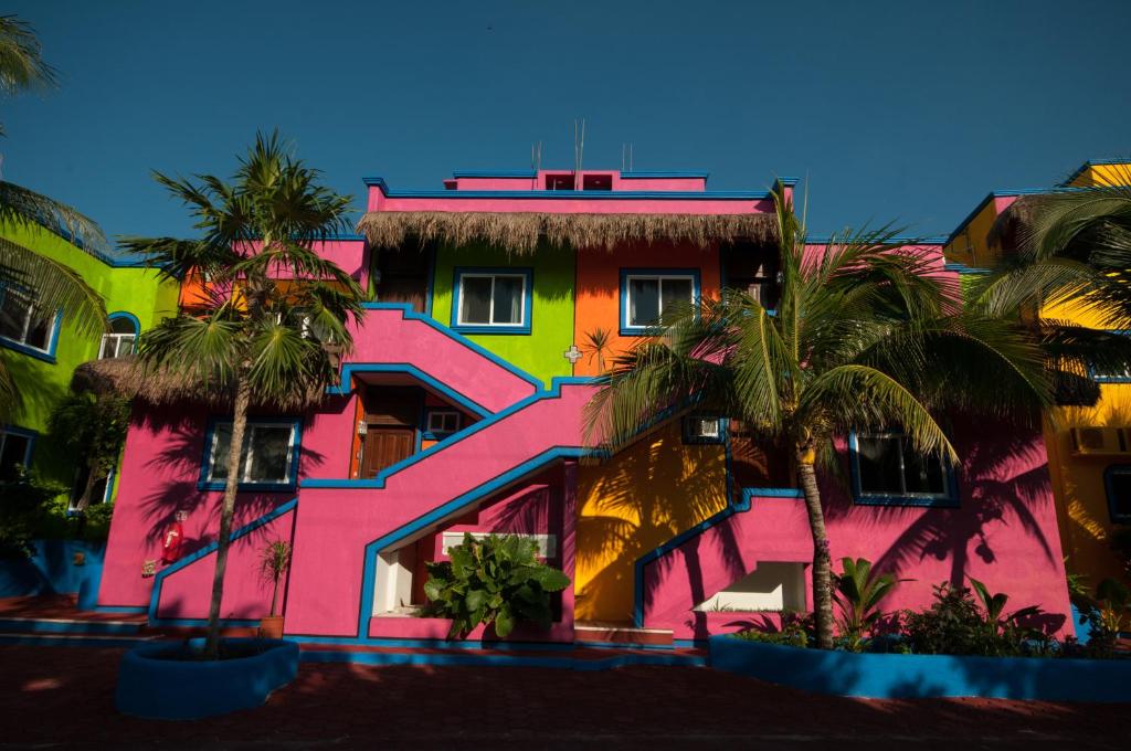 Del Sol Beachfront Del Sol Beachfront
