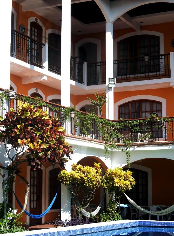 Don Luis Hostal – Sucursal Galeana – Tecolutla Don Luis Hostal - Sucursal Galeana - Tecolutla