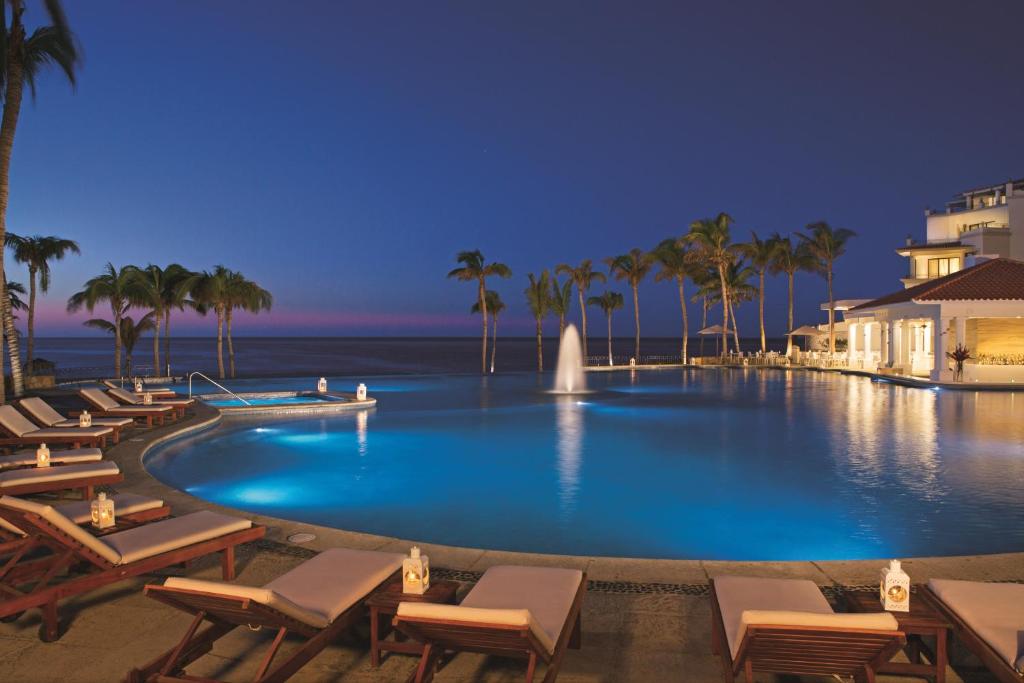 Dreams Los Cabos Suites Golf Resort & Spa