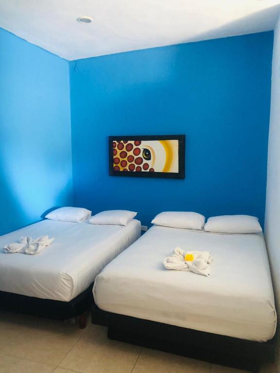 Easy Hotel