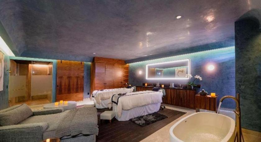 Estudio Playa Mujeres – All Inclusive