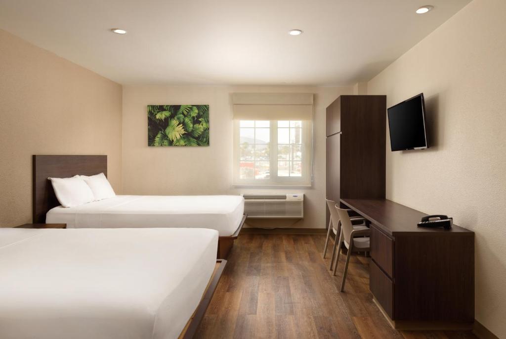 Extended Suites Queretaro Juriquilla
