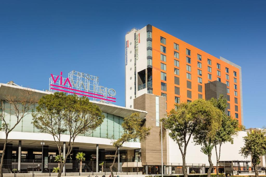 Fairfield Inn & Suites by Marriott Mexico City Vallejo Fairfield Inn & Suites by Marriott Mexico City Vallejo
