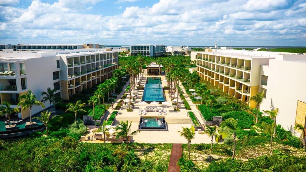 Family Selection at Grand Palladium Costa Mujeres Resort & Spa – All Inclusive Family Selection at Grand Palladium Costa Mujeres Resort & Spa - All Inclusive