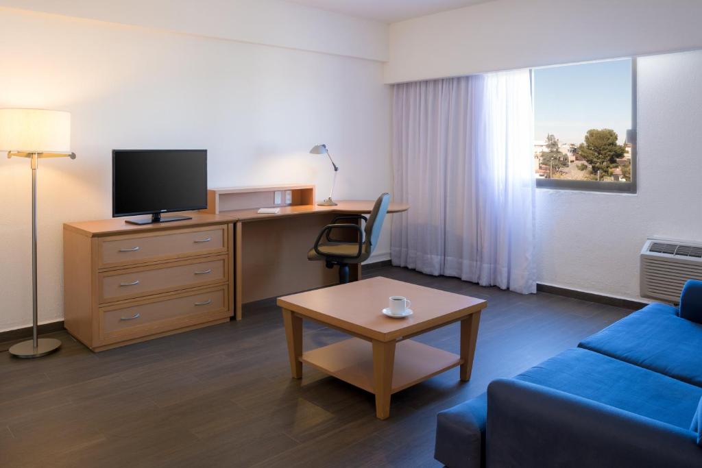 Fiesta Inn Chihuahua Fiesta Inn Chihuahua