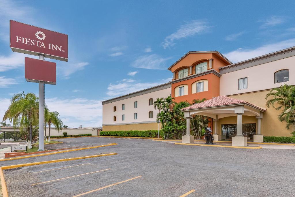 Fiesta Inn Colima Fiesta Inn Colima