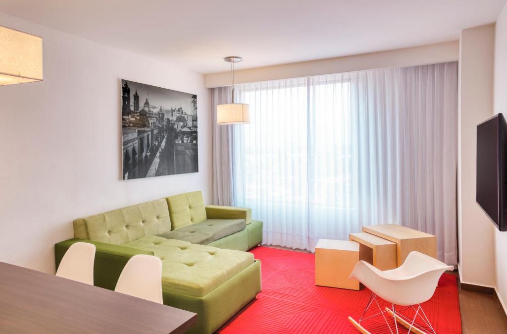 Fiesta Inn Express Puebla Explanada