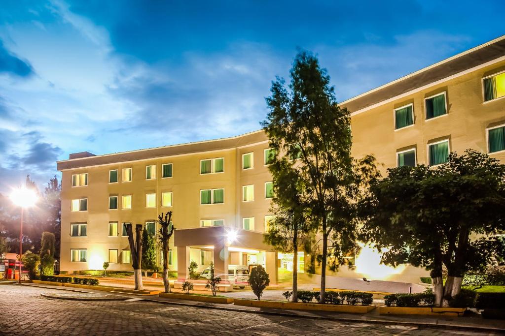 Fiesta Inn Perinorte Fiesta Inn Perinorte