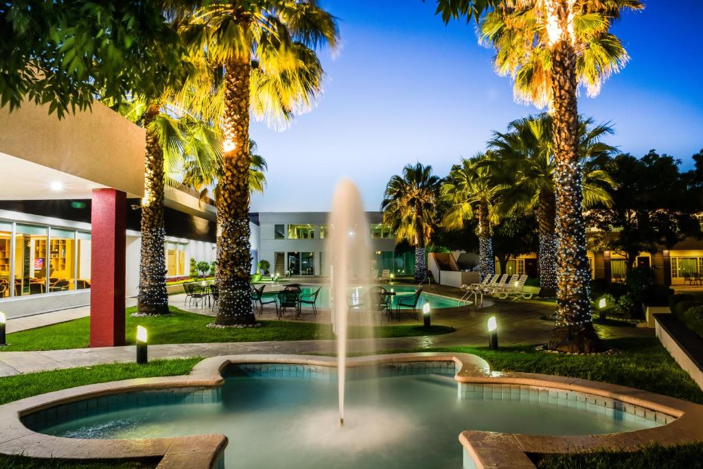 Fiesta Inn San Luis Potosi Glorieta Juarez Fiesta Inn San Luis Potosi Glorieta Juarez