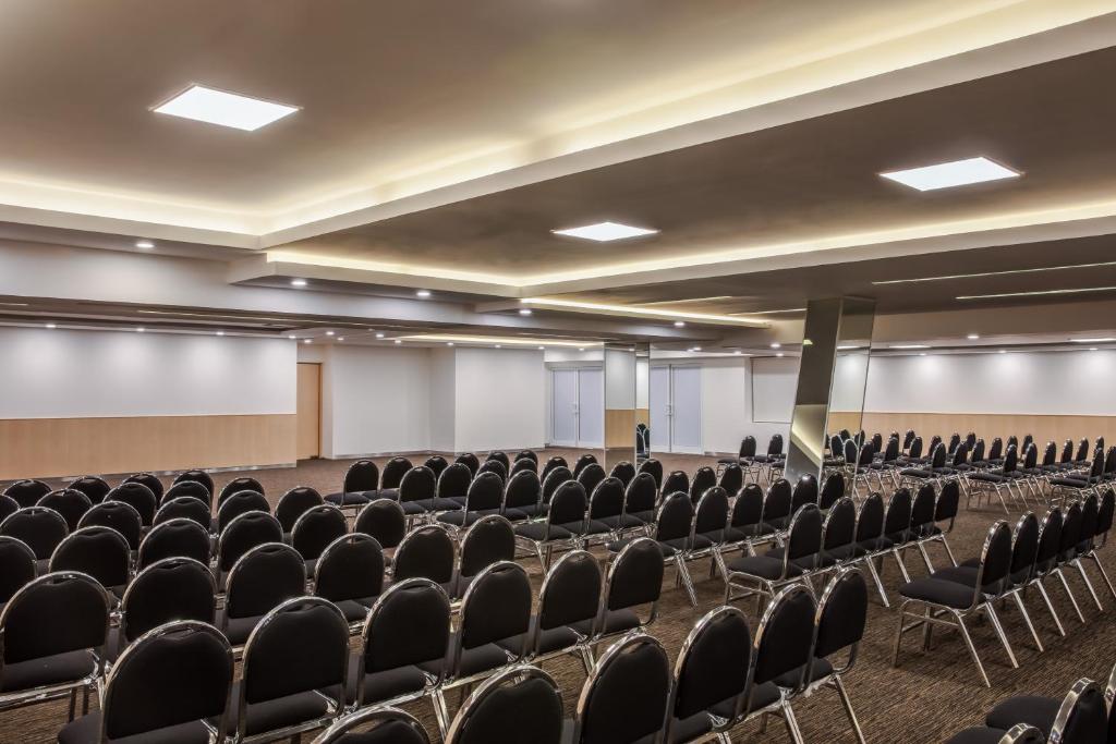 Fiesta Inn San Luis Potosi Glorieta Juarez Fiesta Inn San Luis Potosi Glorieta Juarez